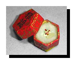 The smallest Maneki Neko in the world